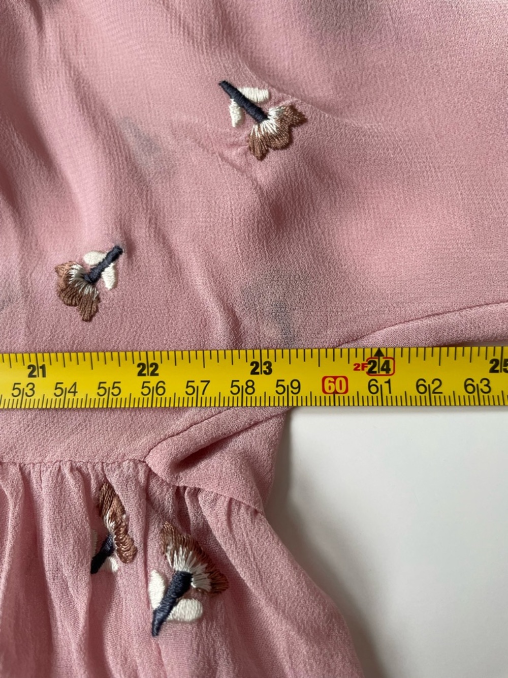 Aritzia Wilfred Embroidered Peplum Blouse Pink Floral Babydoll Size Large - Picture 12 of 13